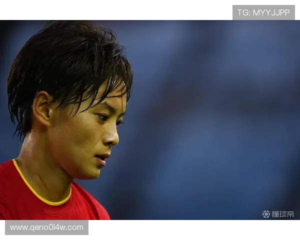 陈晨赛后咬金牌骄傲喊武汉话武汉是冠军激动之情溢于言表 陈晨赛后咬金牌骄傲喊武汉话武汉是冠军激动之情溢于言表